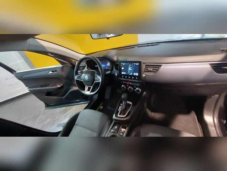 Renault Arkana 1.3 TCE 140CV foto 9